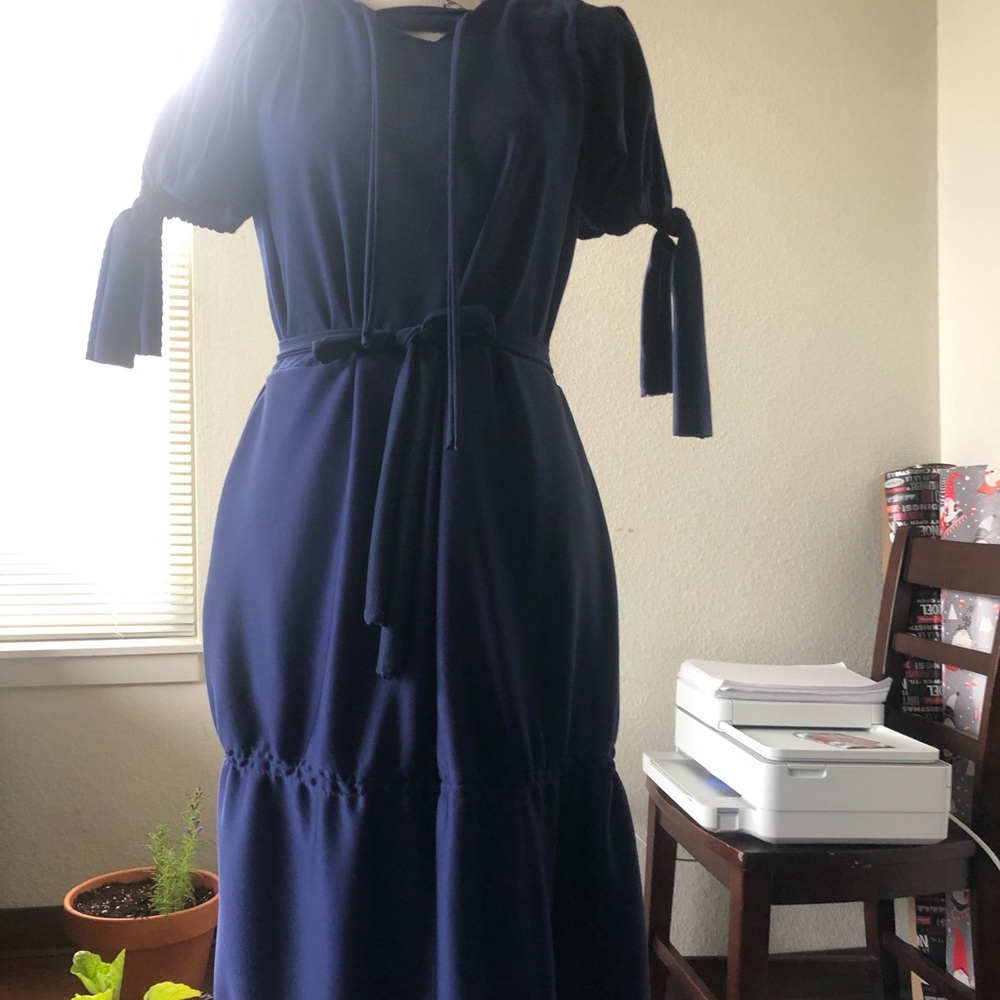 Riptide Ruffle Dress - Picture 3 of 3